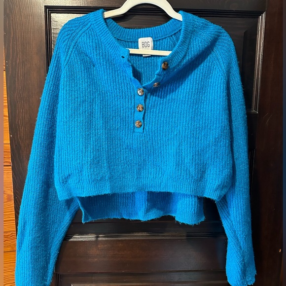 BDG Sweater - Picture 1 of 2